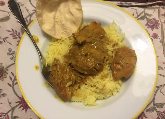 Aromatic chicken curry