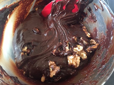 stir in walnuts if using