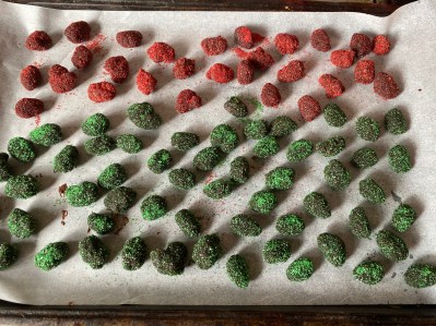 Chocolate caramel almonds